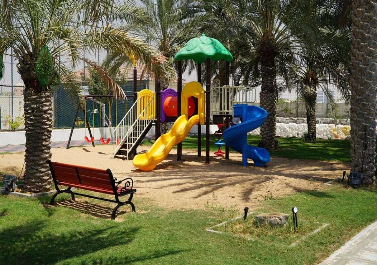 Royal Residence Hotel Apartments Umm al-Quwain Dış mekan fotoğraf