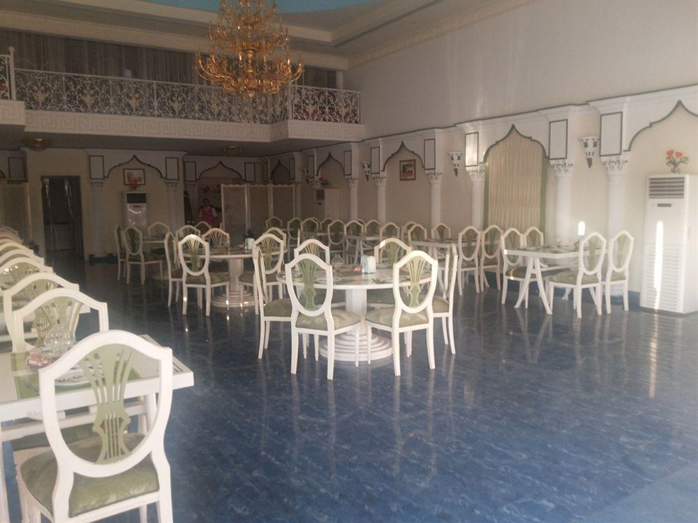 Royal Residence Hotel Apartments Umm al-Quwain Dış mekan fotoğraf