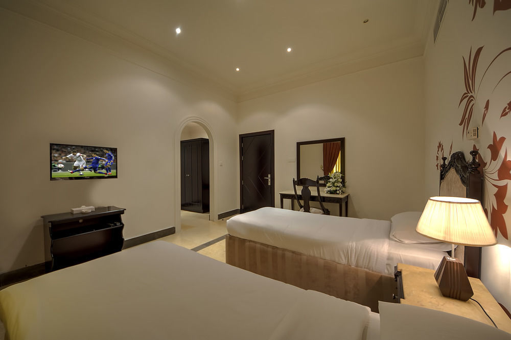 Royal Residence Hotel Apartments Umm al-Quwain Dış mekan fotoğraf